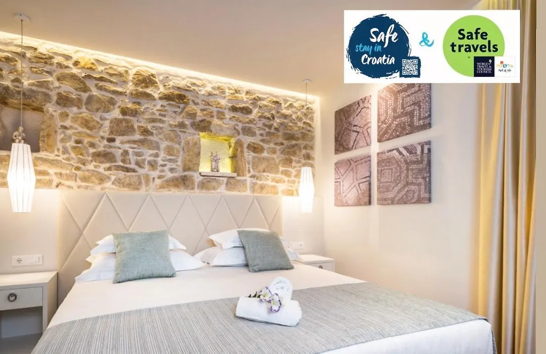 Balatura The Fine Bed&Breakfast Split-1